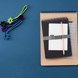 Notebook Strap – Stiftgürtel A4