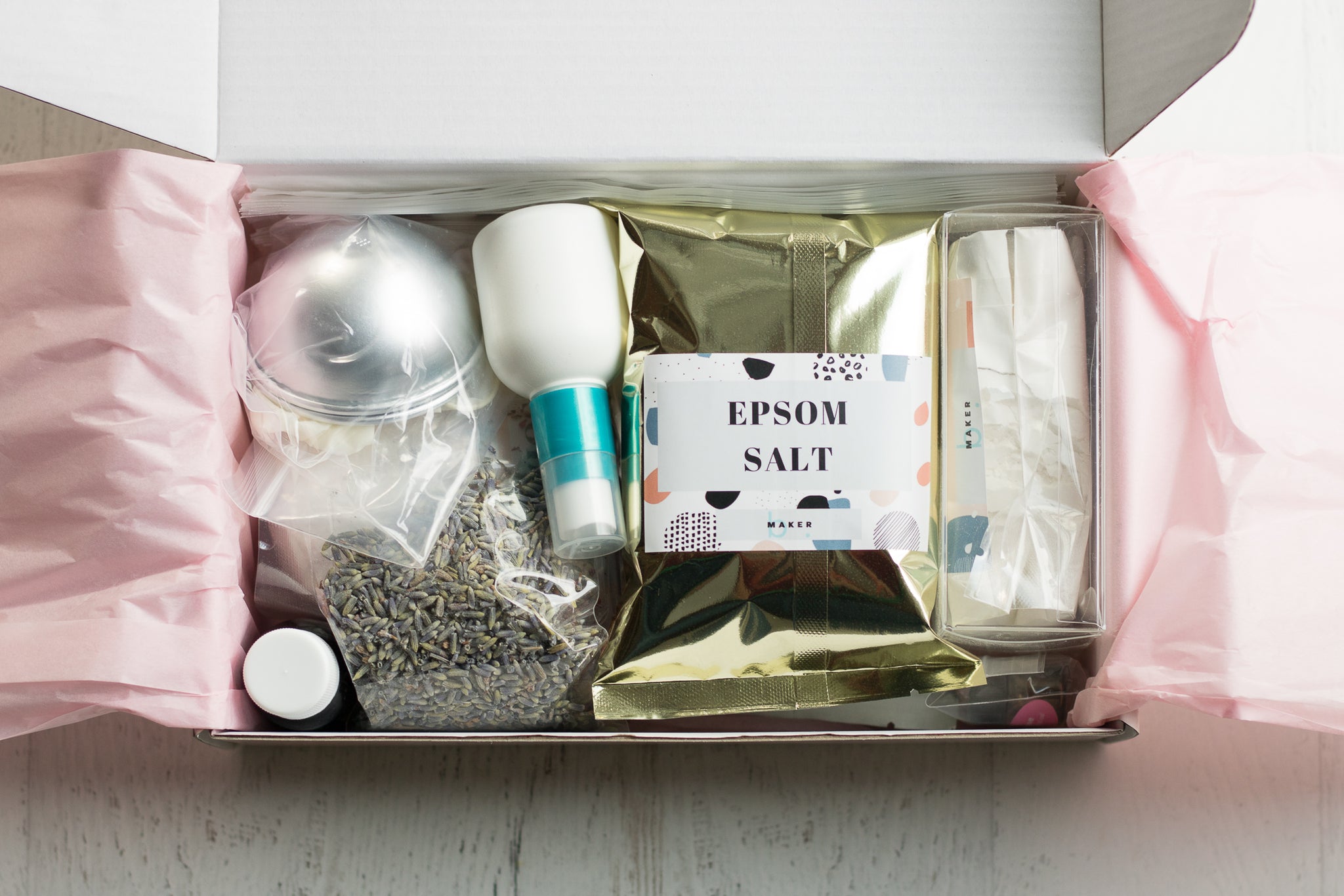 Deluxe Bath Bomb Making Kit With Dried Flowers