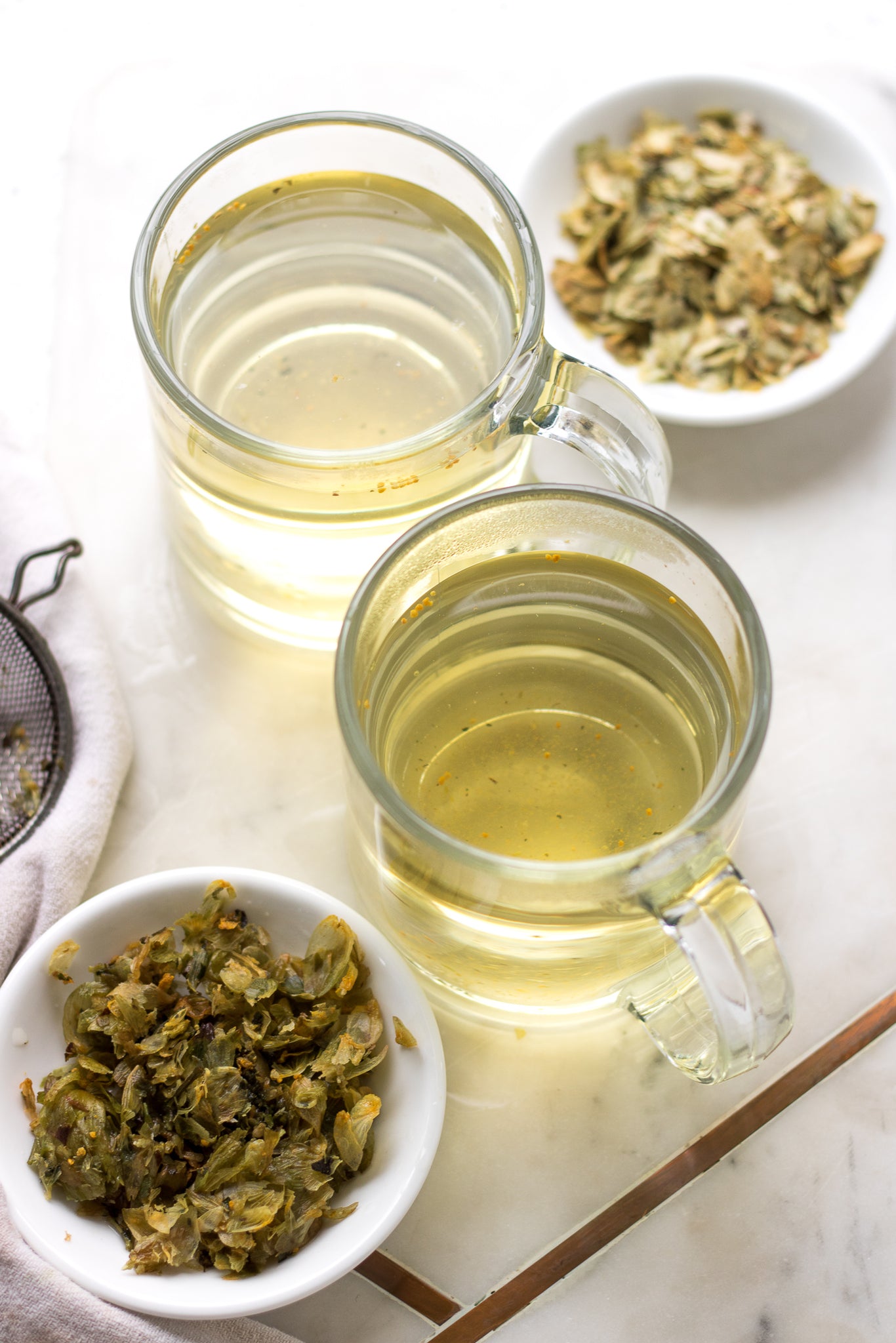 How to make hops flower tea