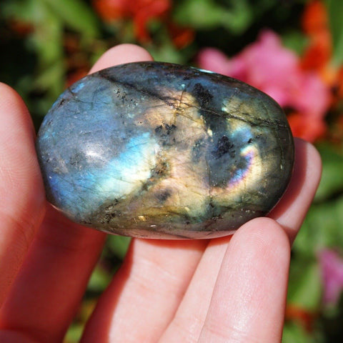 Labradorite palm stone