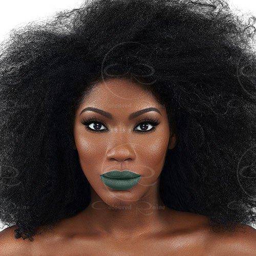 green lipstick