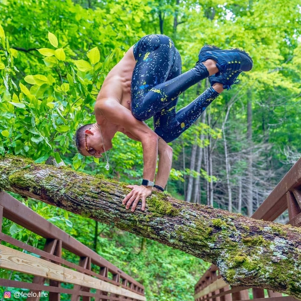 Yoga In a Tree in Kapow Frenzy Performance Meggings