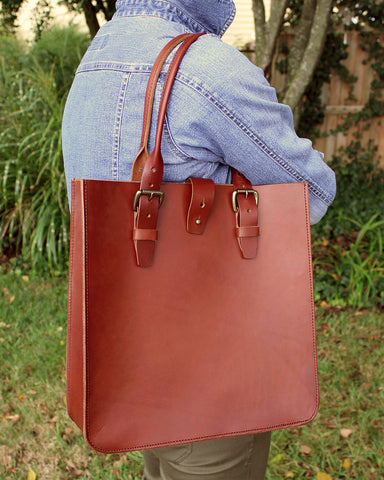 Madison Deluxe Tote in Bourbon