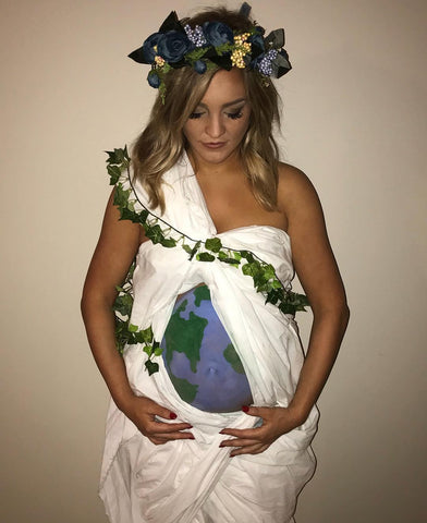 pregnant-halloween-costume-mother-earth