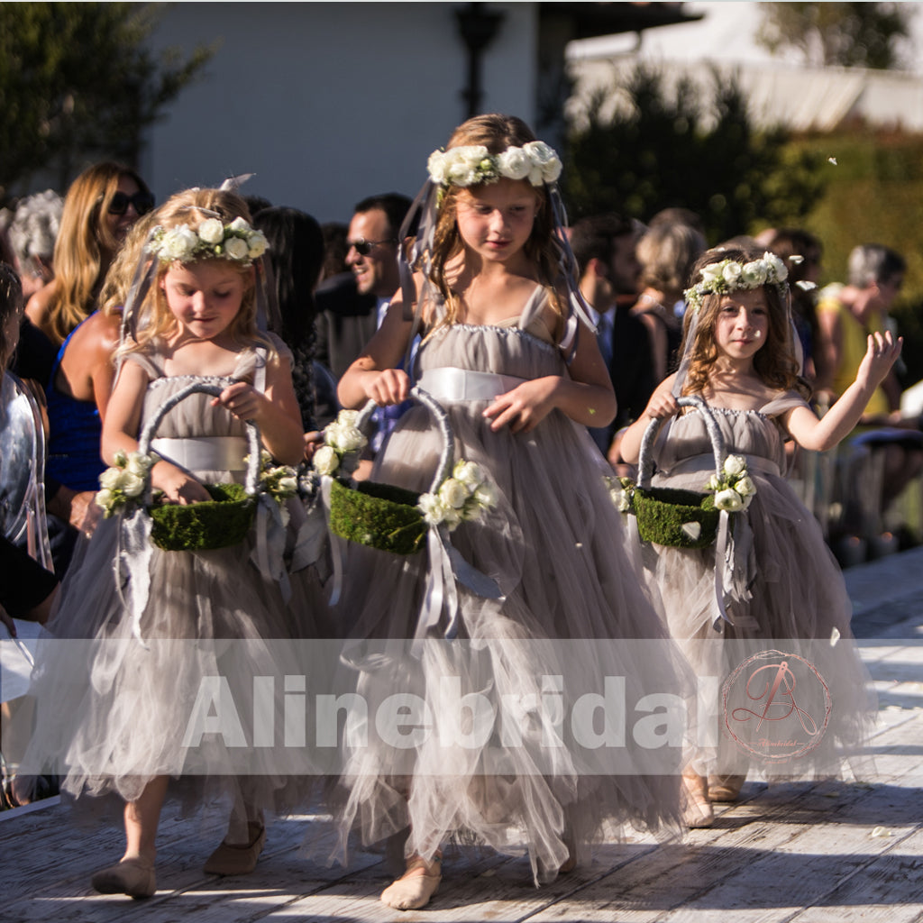 Popular Tulle Spaghetti Straps Long Flower Girl Dresses For Beach Wedding Fgs082
