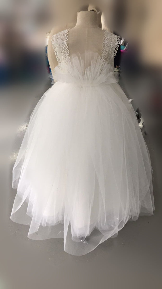 Sweet Ivory Tulle With Appliques Lace Strap Floor Length Flower