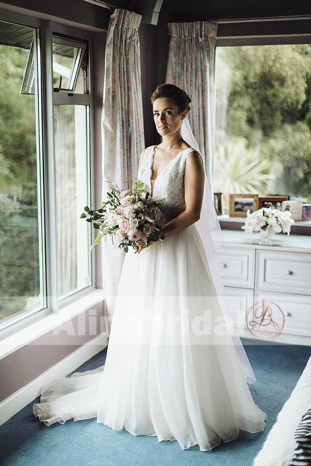 Simple Country Wedding Ivory Lace Top Tulle Sleeveless A Line