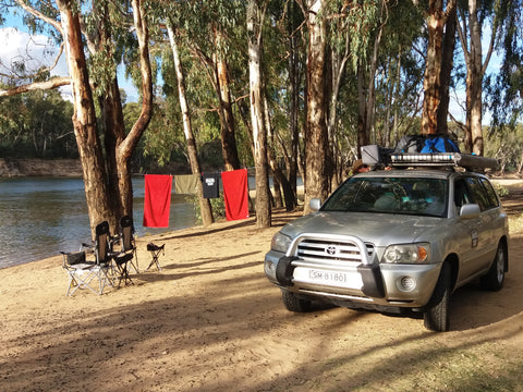 Shockloc Travel / Camping Clothesline / Washing Line works great between two trees