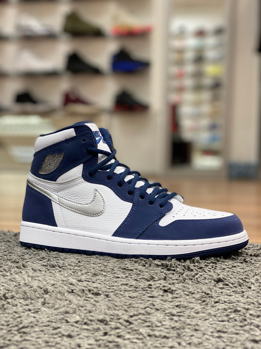 air jordan one midnight navy