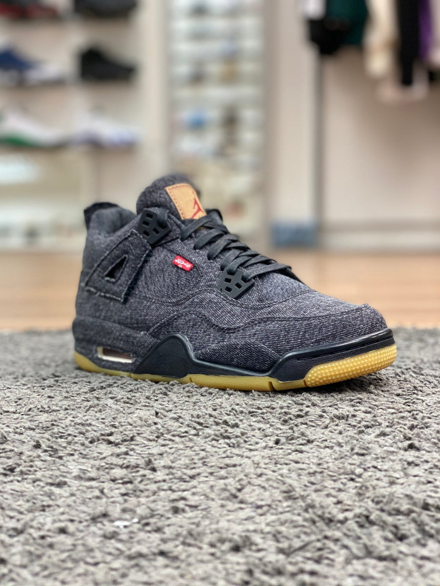 jordan 4 levis black on feet