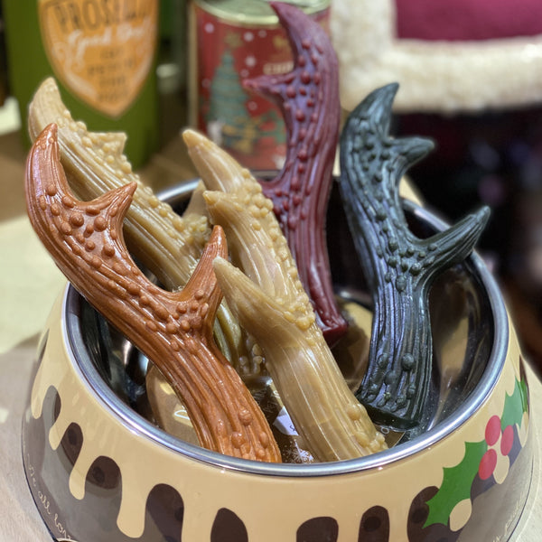 Christmas veggie antler chew