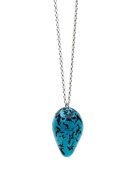 turquoise coloured necklace