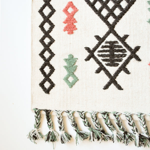 Tribal Accent Rug