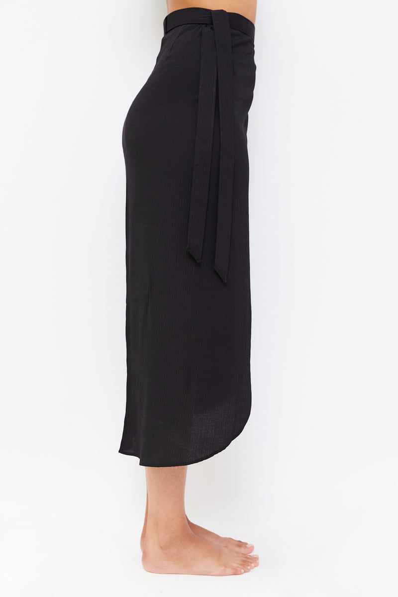 Crinkle Black Tie Waist Sarong Skirt 