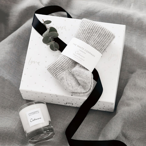 Cashmere set white company