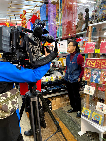 Pearl River owner Mrs. Chen speaks with CBS's Cindy Hsu about Lunar New Year traditions