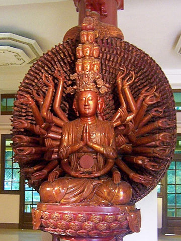 Statue of Guan Yin with a thousand arms