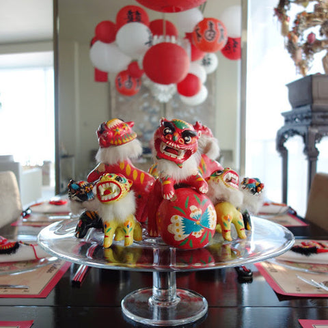 Centerpiece with Chinese lions
