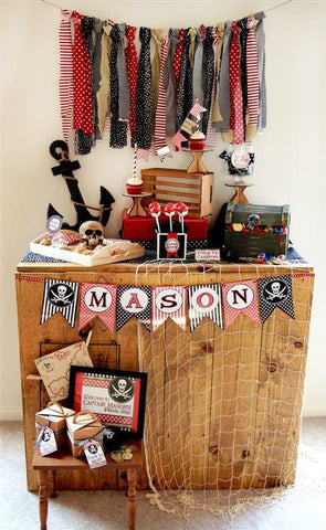 How-to-host-a-pirate-party-table-decoration-by-baking-time-club