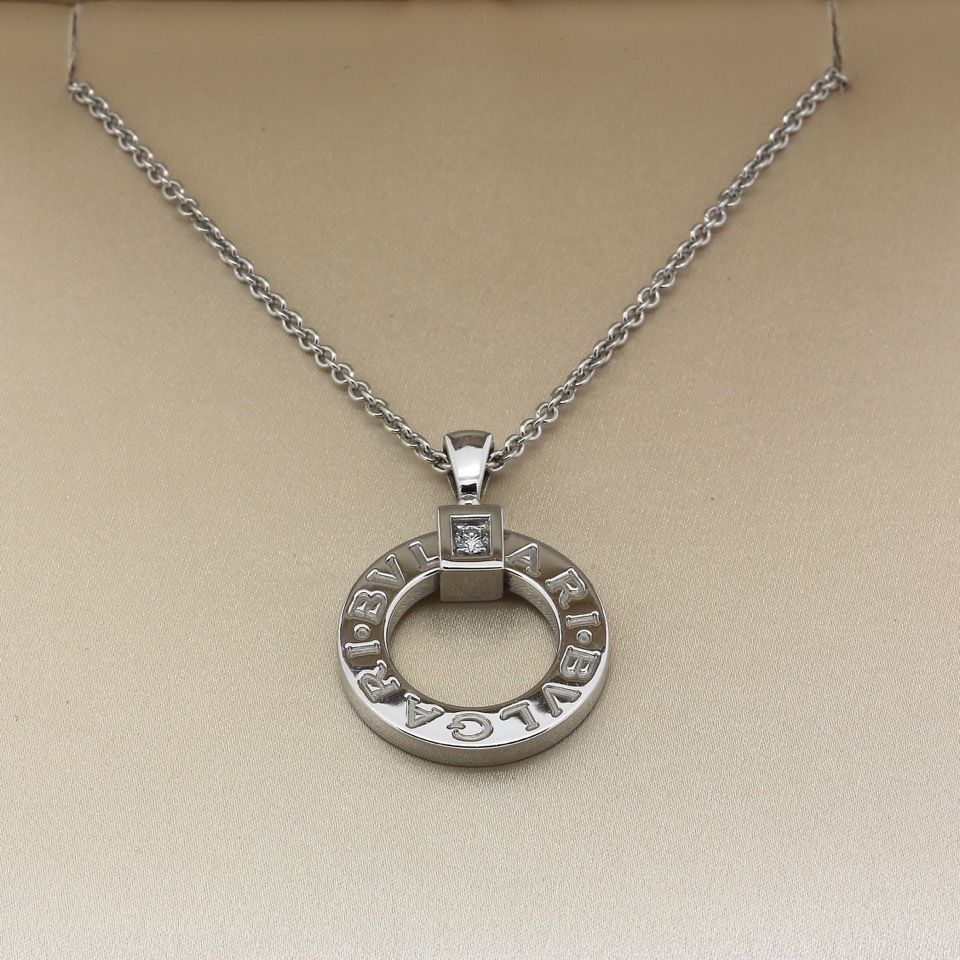 bvlgari necklace pendant