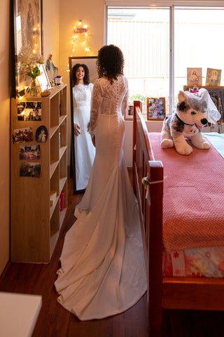 Wedding dress with long 70 cm train and bustle