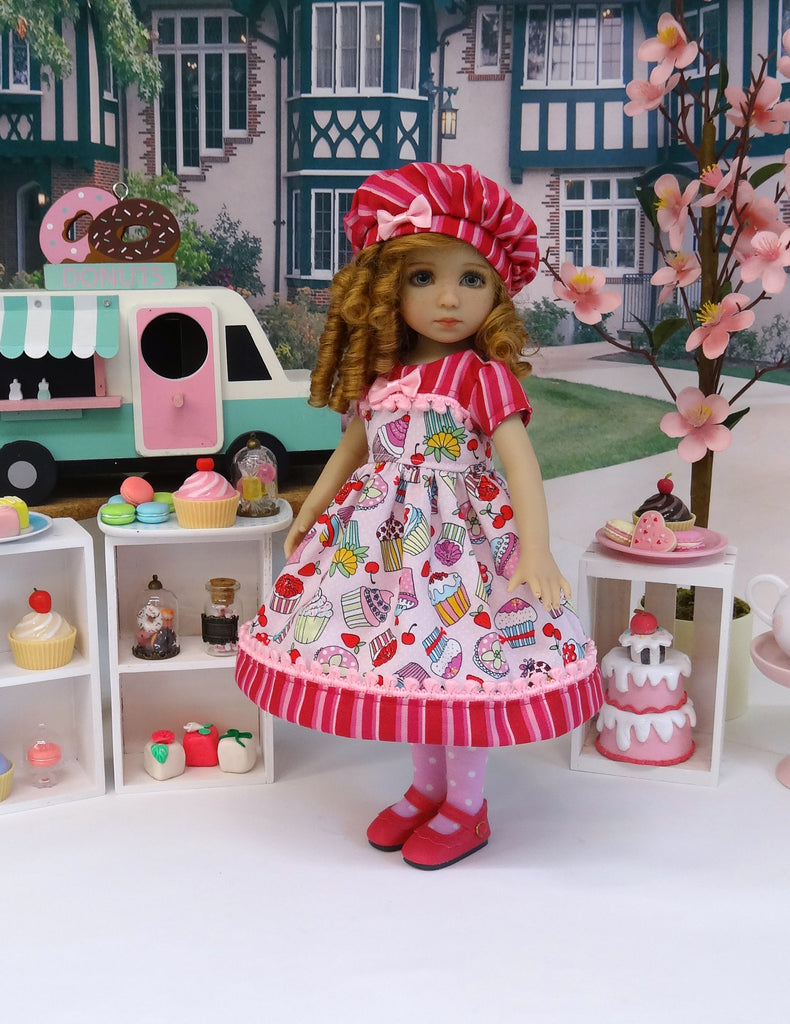 cupcake dress doll