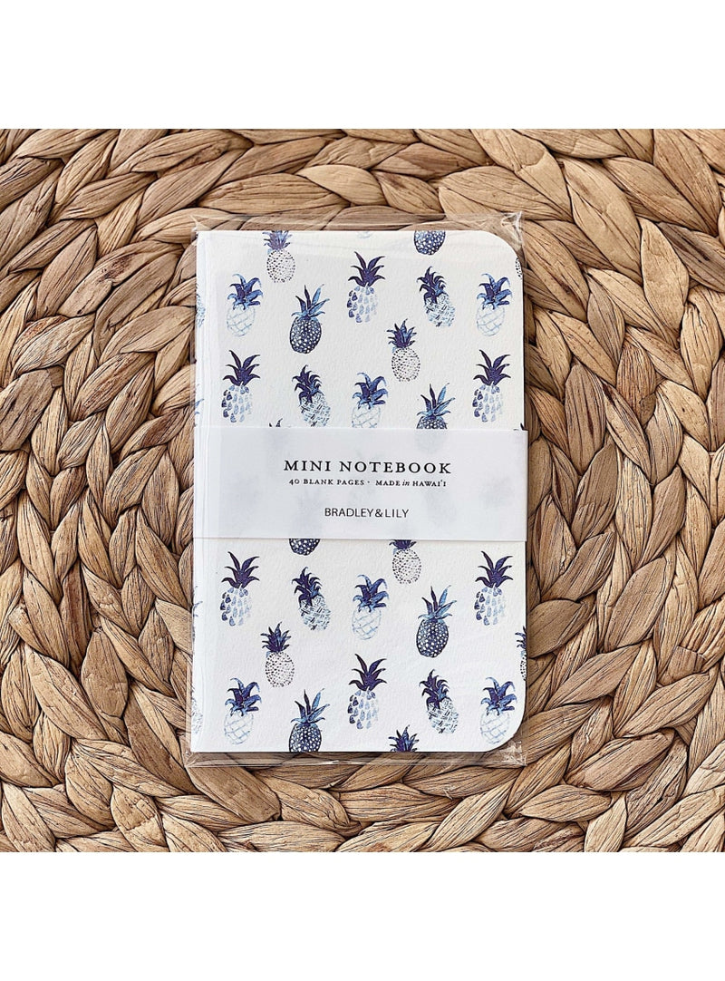 Bradley & Lily Gift Blue Pineapple Mini Notebook sungkyulgapa