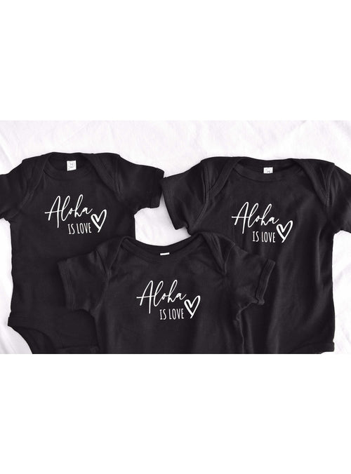 DYY Creations Keiki Aloha is Love Onesie sungkyulgapa