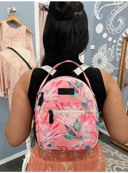 Ocean's End Handbag Mini Backpack in Lahaina Ocean's End Mini Backpack in Lahaina | sungkyulgapa sungkyulgapa