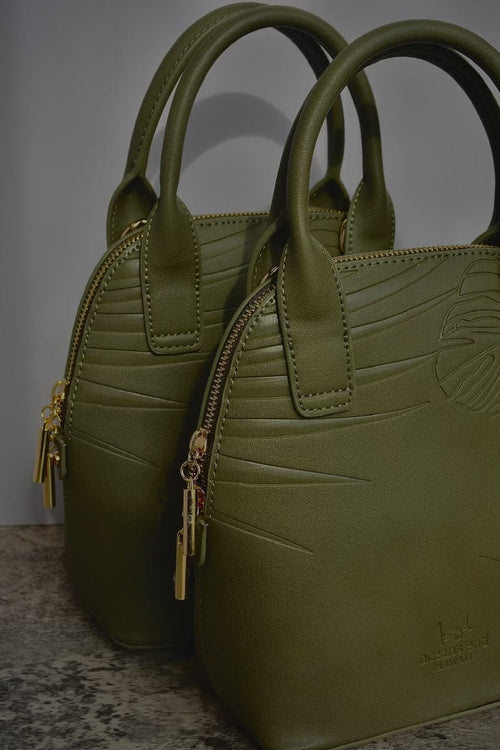 Ocean's End Handbag Mini Kennedy in Olive Ocean's End Mini Kennedy Handbag in Olive | sungkyulgapa sungkyulgapa