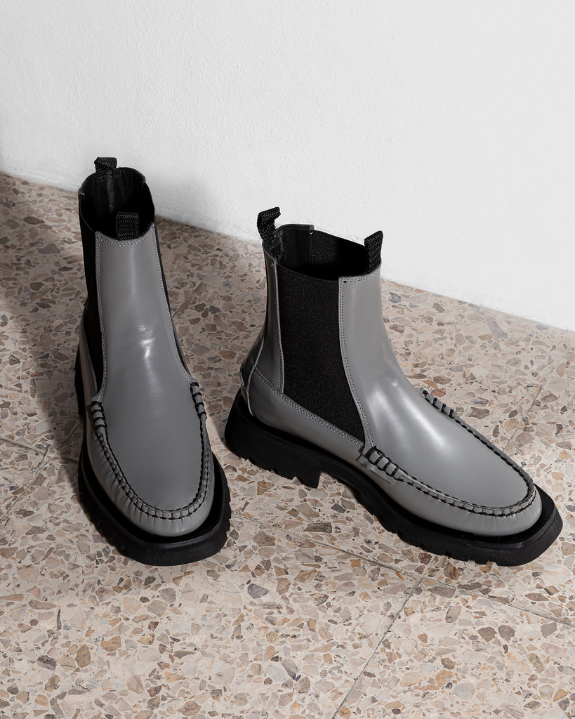 ALDA SPORT - Chelsea Leather Boots