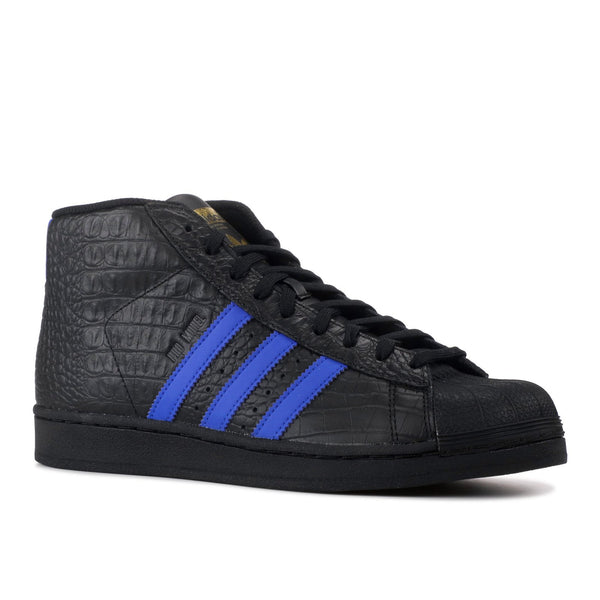 royal blue shell toe adidas