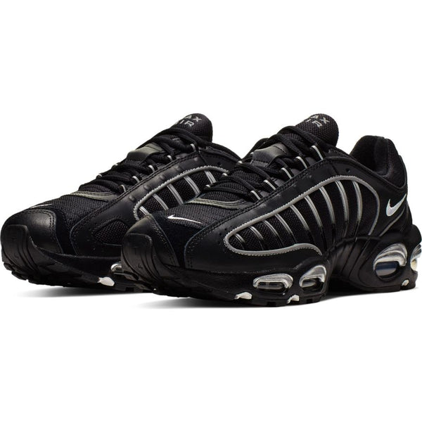 air max tailwind iv black and white