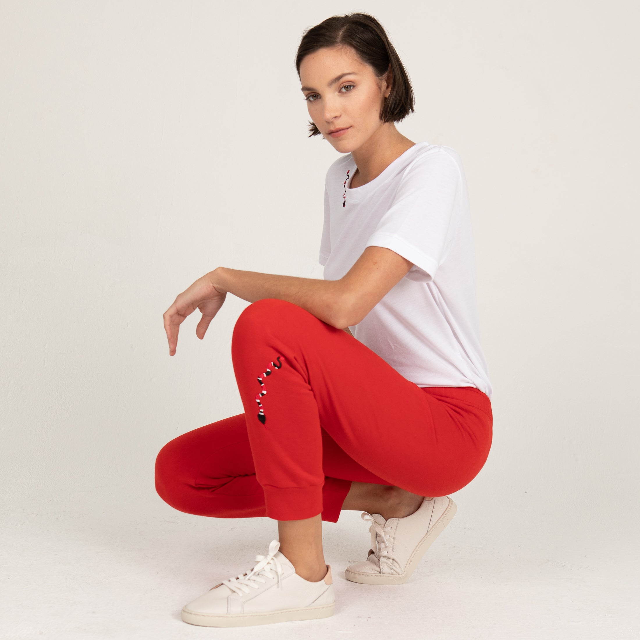Snake Embroidered Basic Cuff Sweats