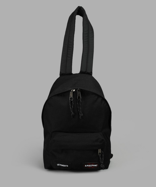 eastpak material