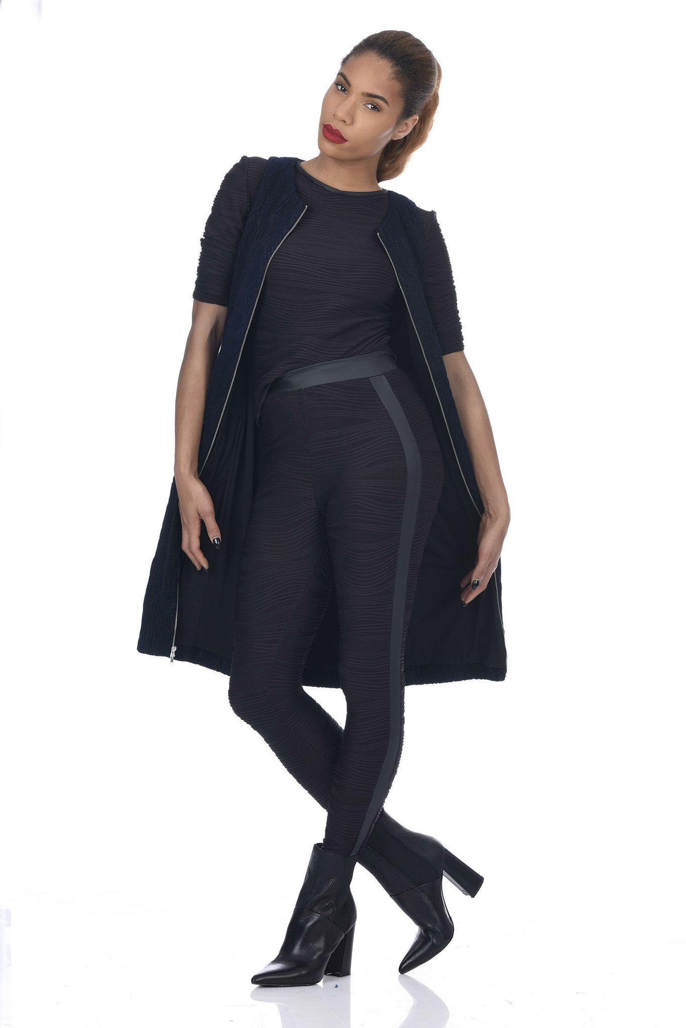Navy 2-Way Zipper Tulip-Skirt Cable Knit Vest