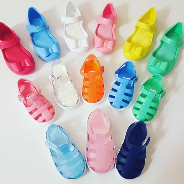 igor clear jelly shoes