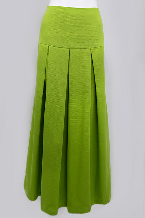 box pleat maxi skirt