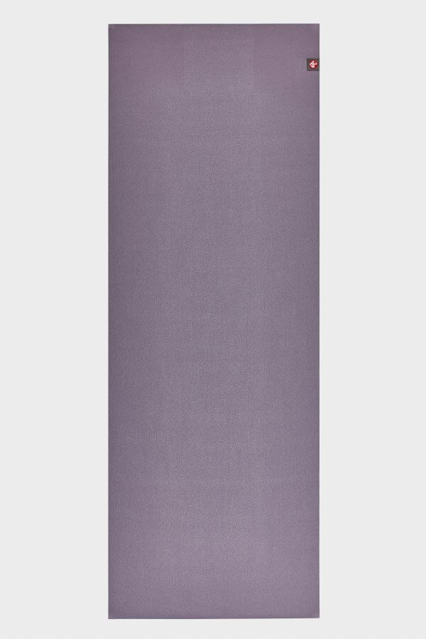SEA YOGI // Manduka eKO SuperLite Yoga mat, 1kg Hyacinth, full