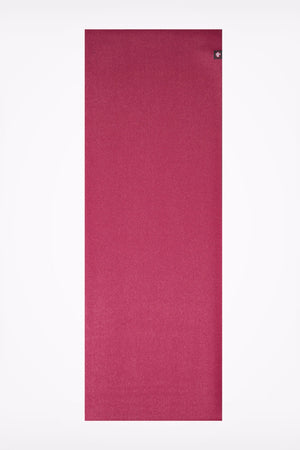 SEA YOGI online yoga shop - Yoga mats in Spain - Manduka - Eko Superlite 1kg - Fuchsia - spread out