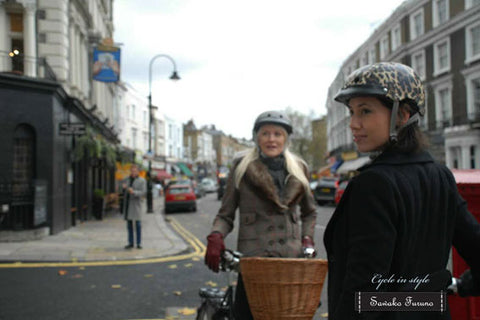 primrose Hill photo shoot with girls with helmets 