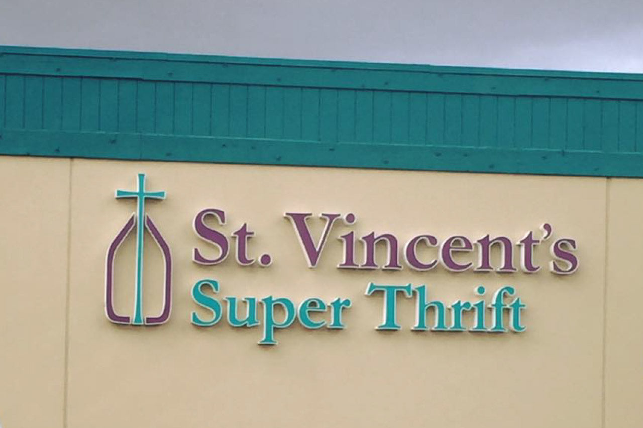 St Vincent S Super Thrift In Sparks Nv Antiques Furniture Clothing Catholic Charities Of Northern Nevada