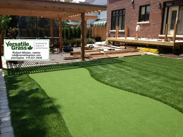 golf putting greens backyard balcony terrace deck rooftop Versatile synthetic artificial grass turf Toronto GTA Ontario