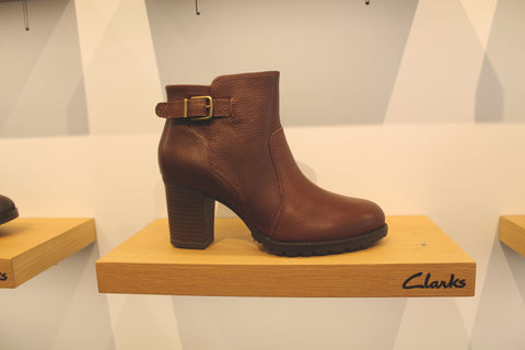 clark's shoes brown boots