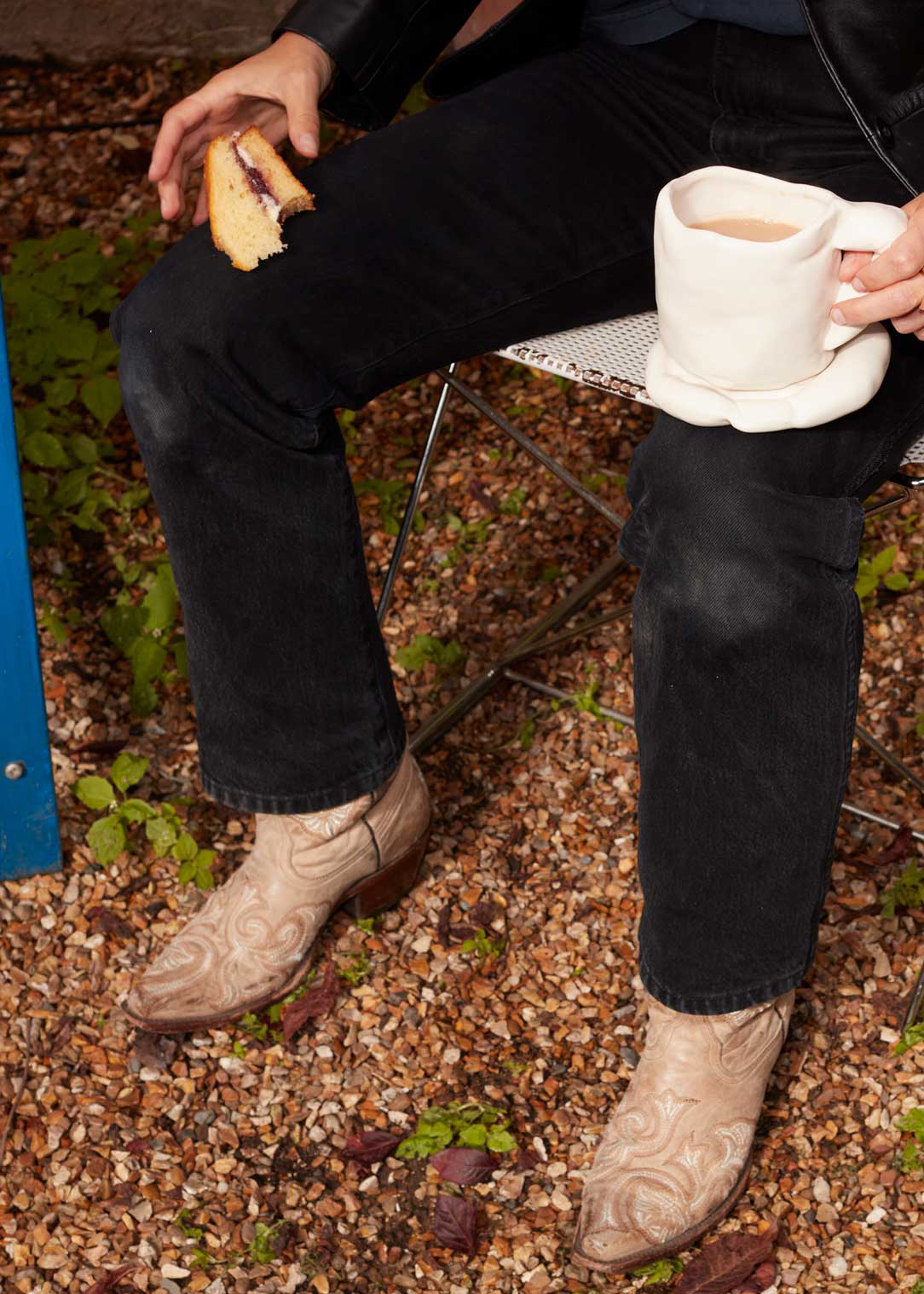 Completedworks Stand Back! This Mug is Deflating Mug - Matte White - 6