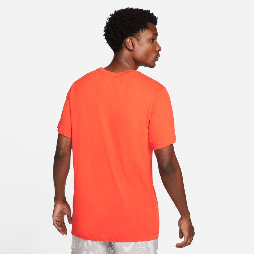 Nike Bell Running T-Shirt – TROPHY ROOM STORE
