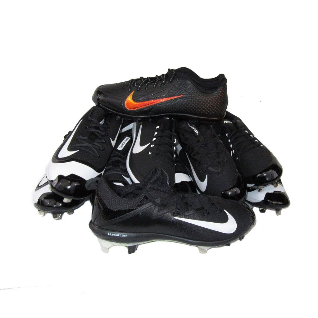 nike softball cleats with pitching toe