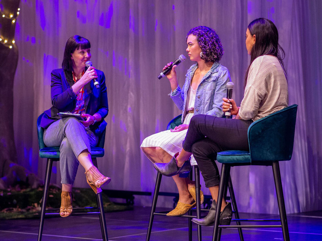 the mnml chats to Laura Churchill onstage at the Ekka