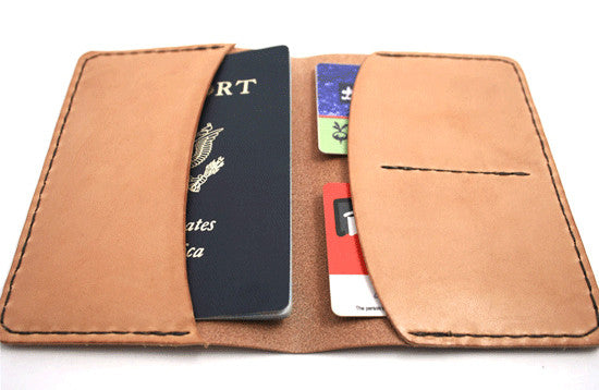 Leather passport holder Poppy Talk blog