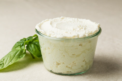 Urban Cheesecraft creamy easy whole milk ricotta recipe and kit